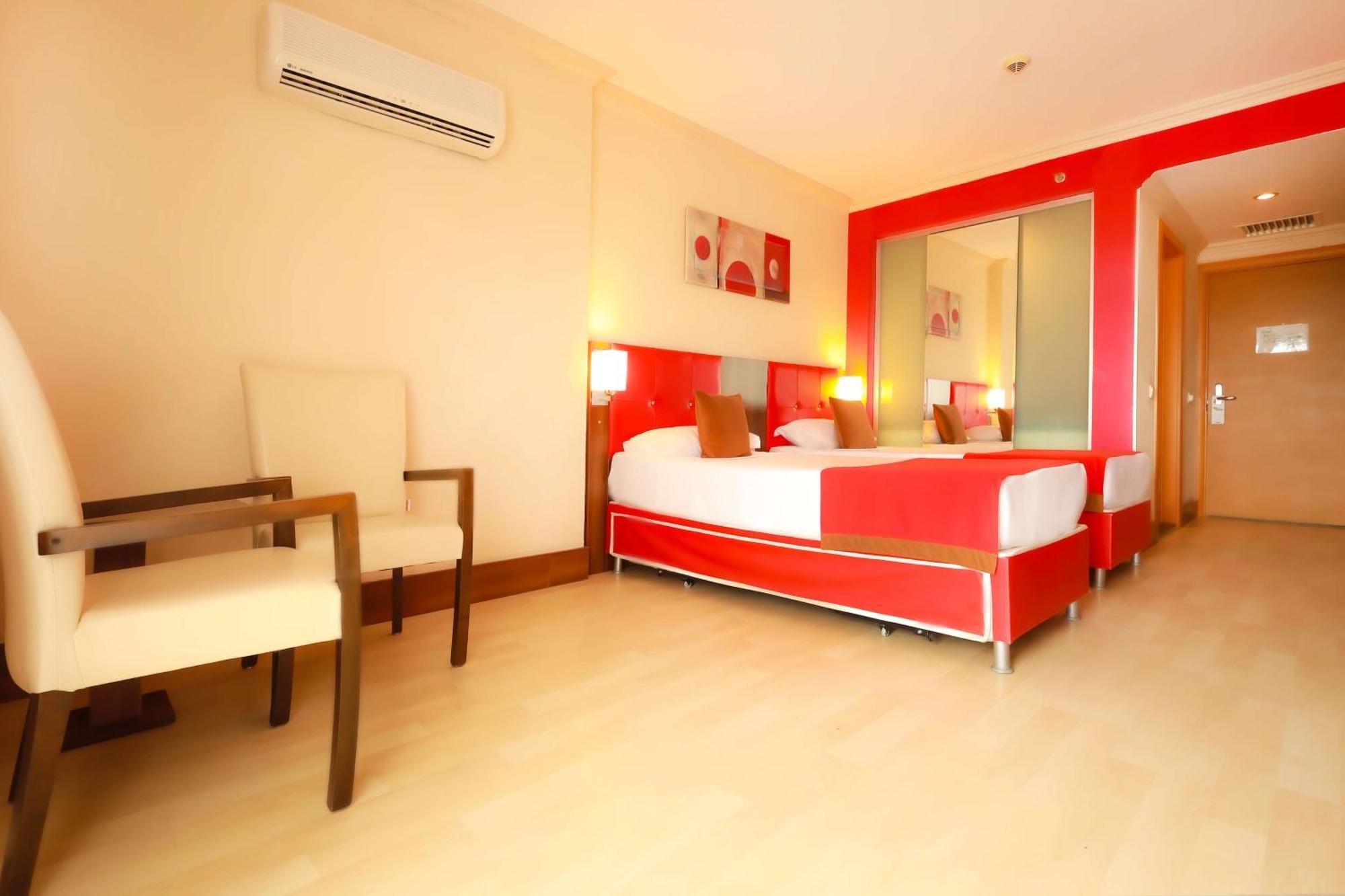 Side Kum Hotel Ngoại thất bức ảnh